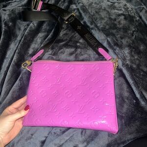 Elegant Pink Crossbody Bag